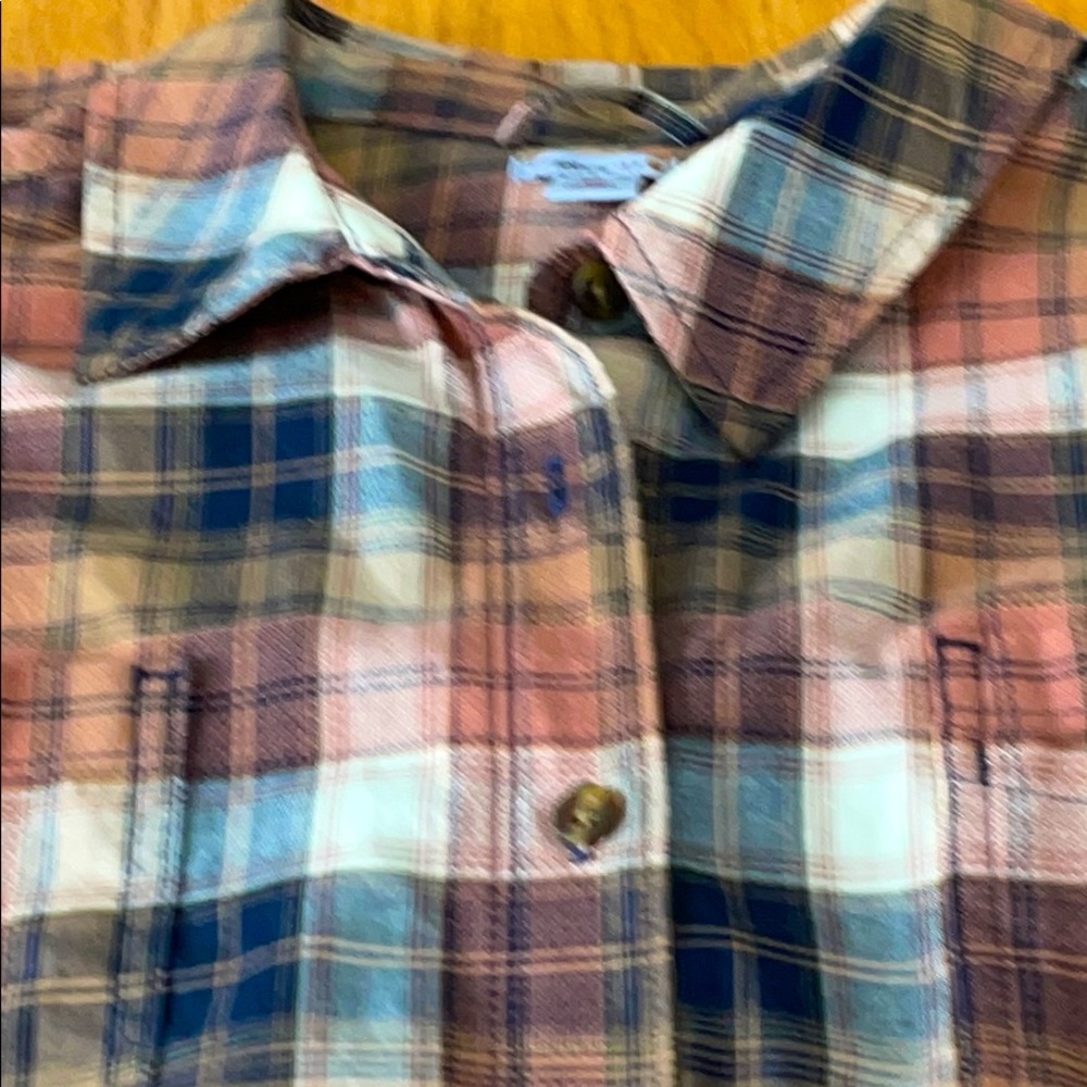 Women’s long sleeve twill top